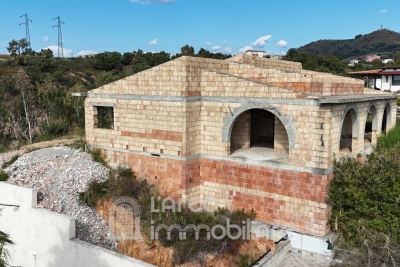 Detached villa to be finished with wonderful sea-view