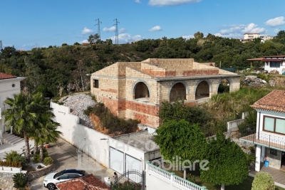 Detached villa to be finished with wonderful sea-view