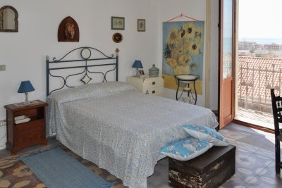 Prestigious historic villa in the charming historic center of Scalea