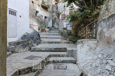 Proprietà ristrutturata su due livelli nel centro storico di Scalea