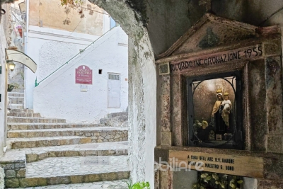 Proprietà ristrutturata su due livelli nel centro storico di Scalea