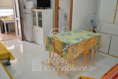 Furnished ground floor apartment with lovely external paved courtyard