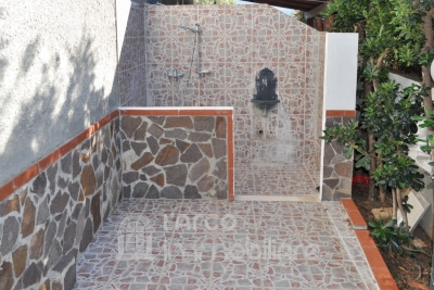 Lovely Townhouse with external paved courtyard                                   