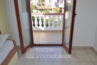 Lovely Townhouse with external paved courtyard                                   